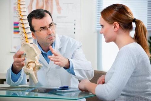 konzultáció az orvossal a gerinc osteochondrosisával kapcsolatban