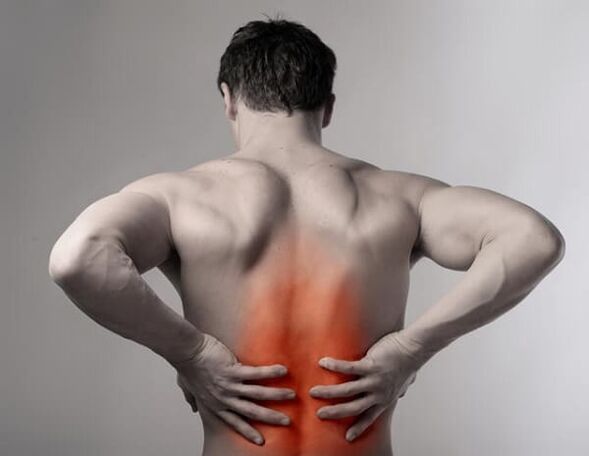 gerinc osteochondrosis okozta hátfájás